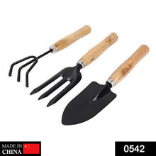 Gardening tools set: trowel, fork, cultivator